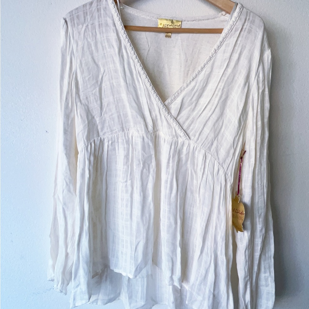 Vera Wang Top